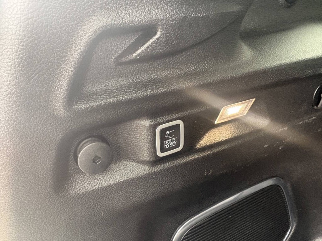 2021 Jeep Grand Cherokee Image 30