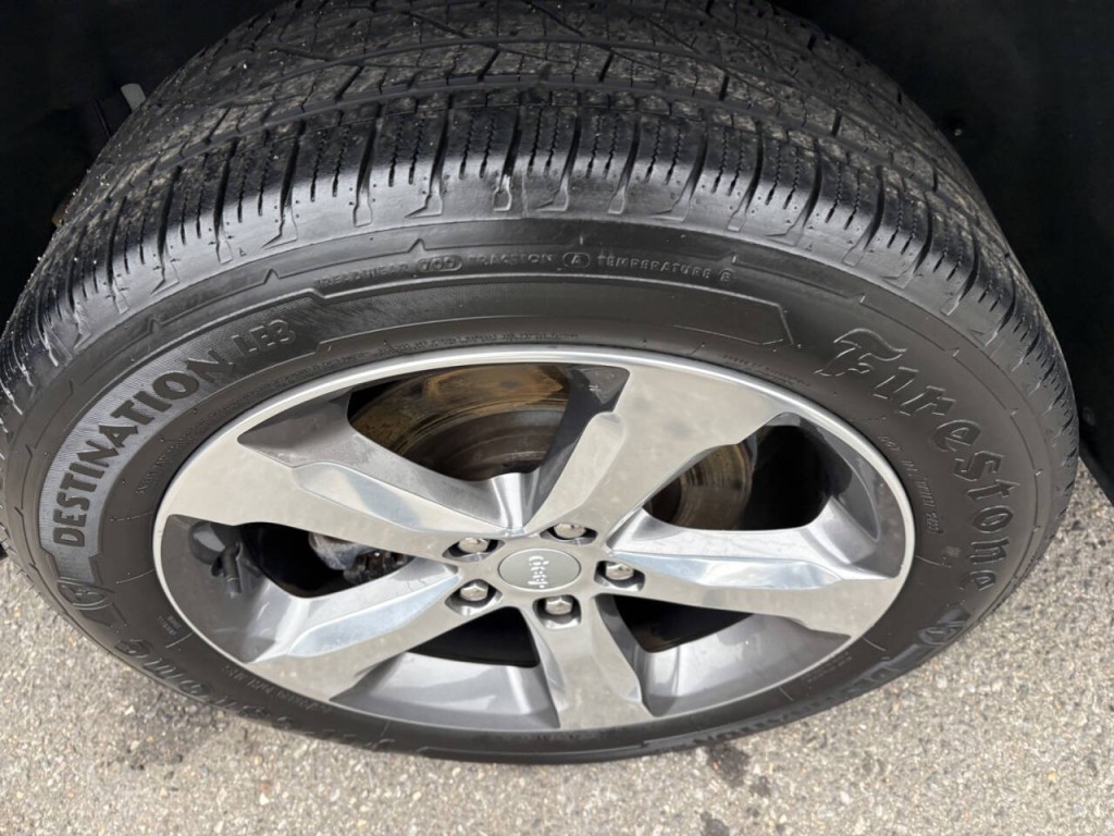 2021 Jeep Grand Cherokee Image 36