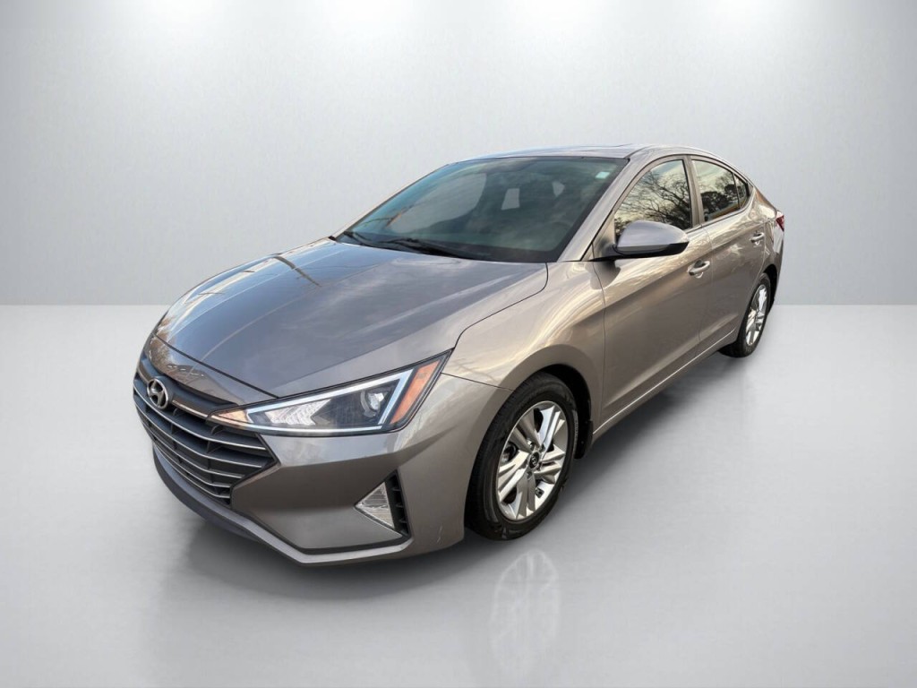 2020 Hyundai Elantra Image 3