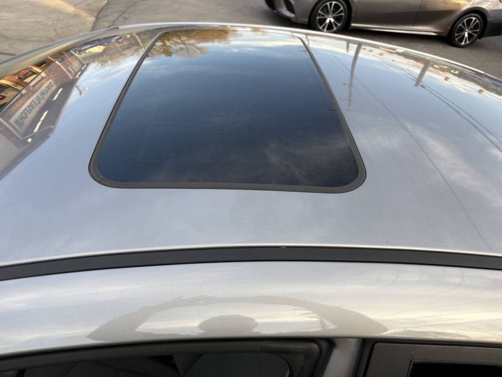 2020 Hyundai Elantra Image 9