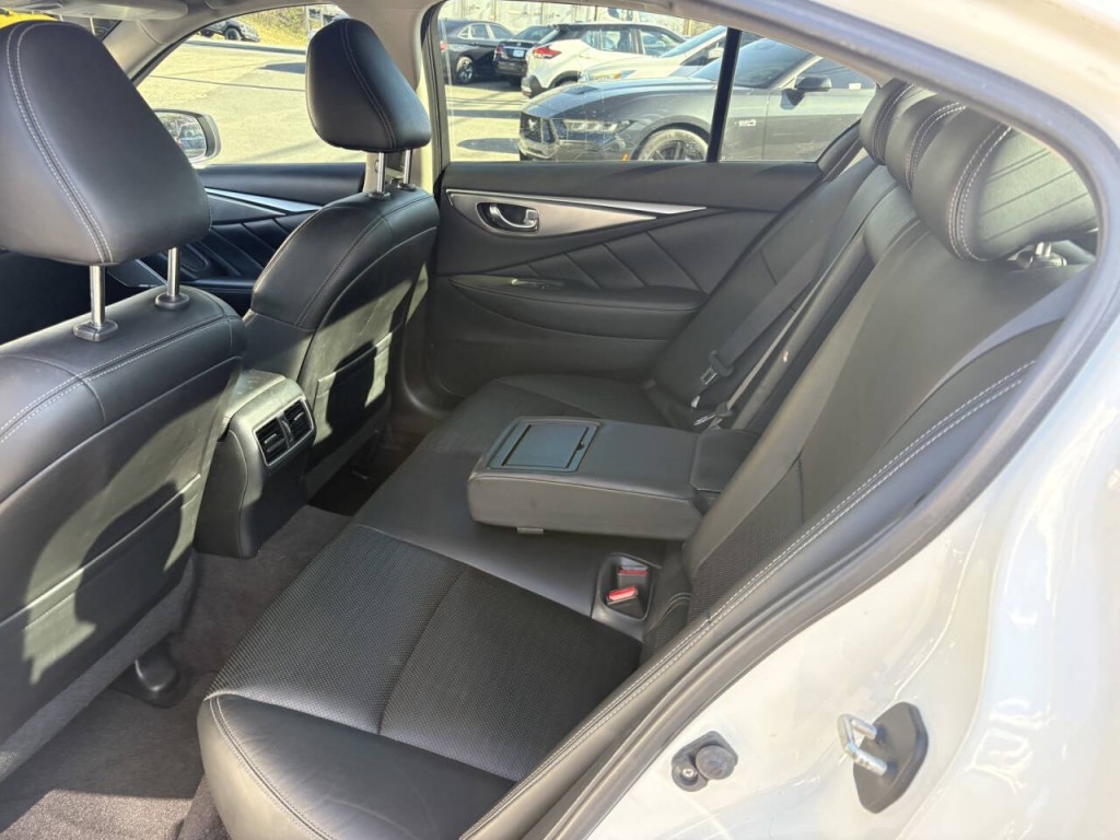 2019 INFINITI Q50 Image 25
