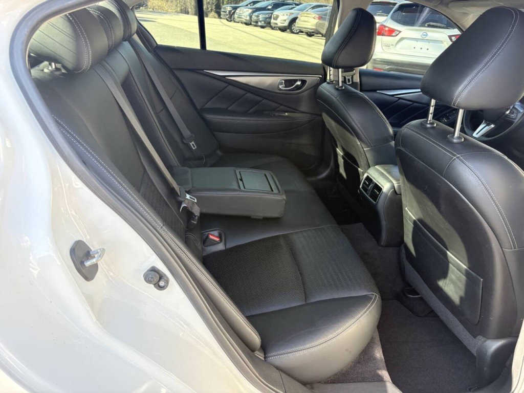 2019 INFINITI Q50 Image 31