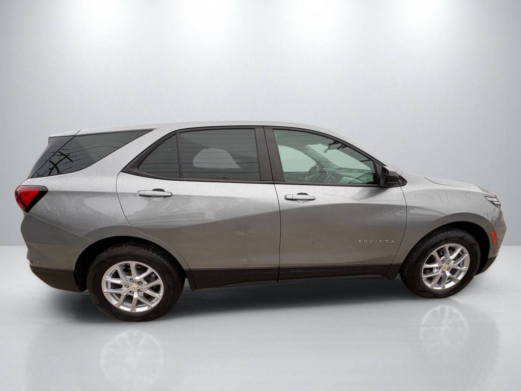 2023 Chevrolet Equinox Image 8