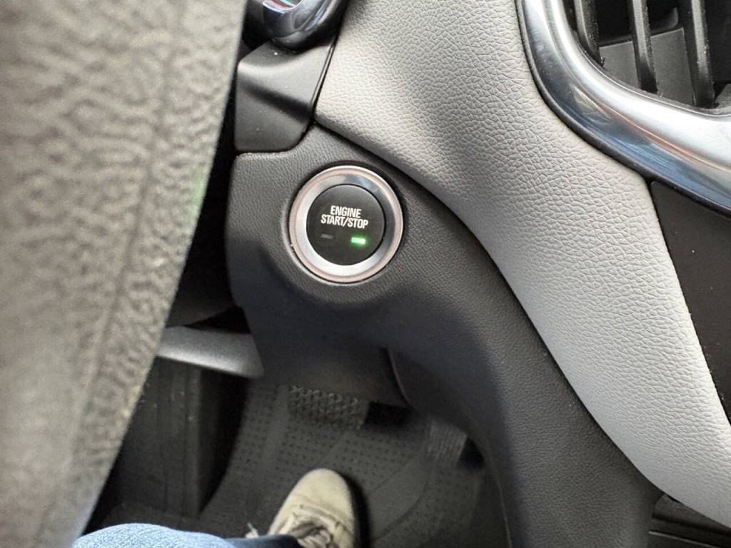 2023 Chevrolet Equinox Image 16