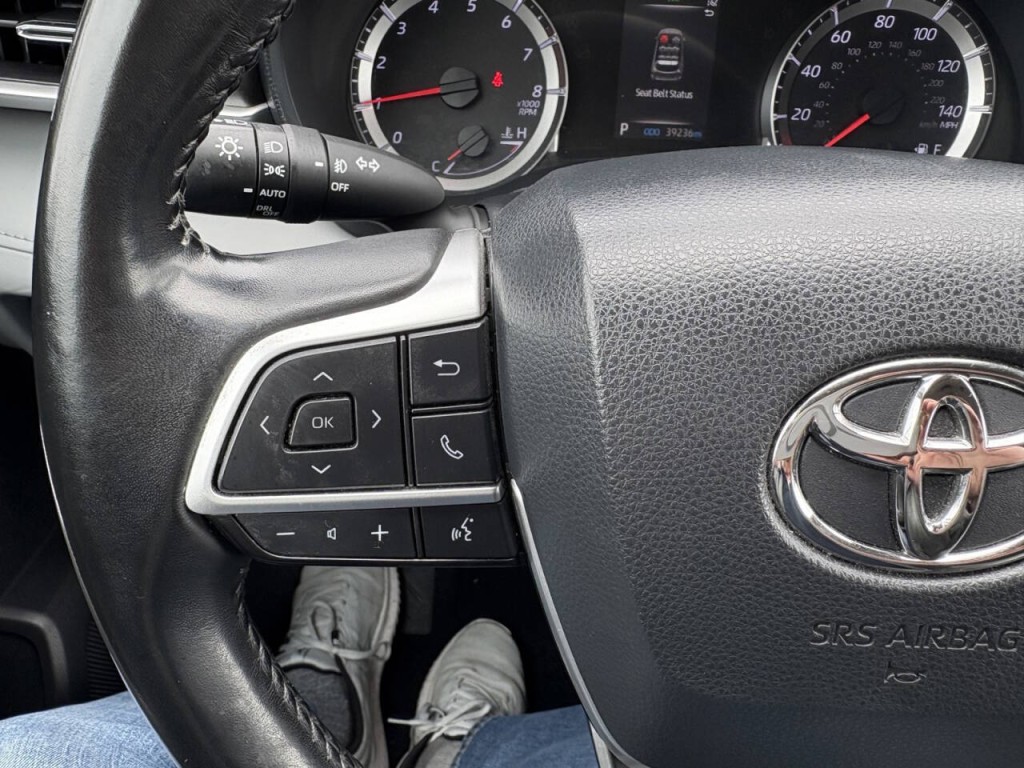 2022 Toyota Highlander Image 14