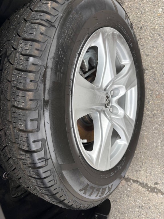 2022 Toyota Highlander Image 36