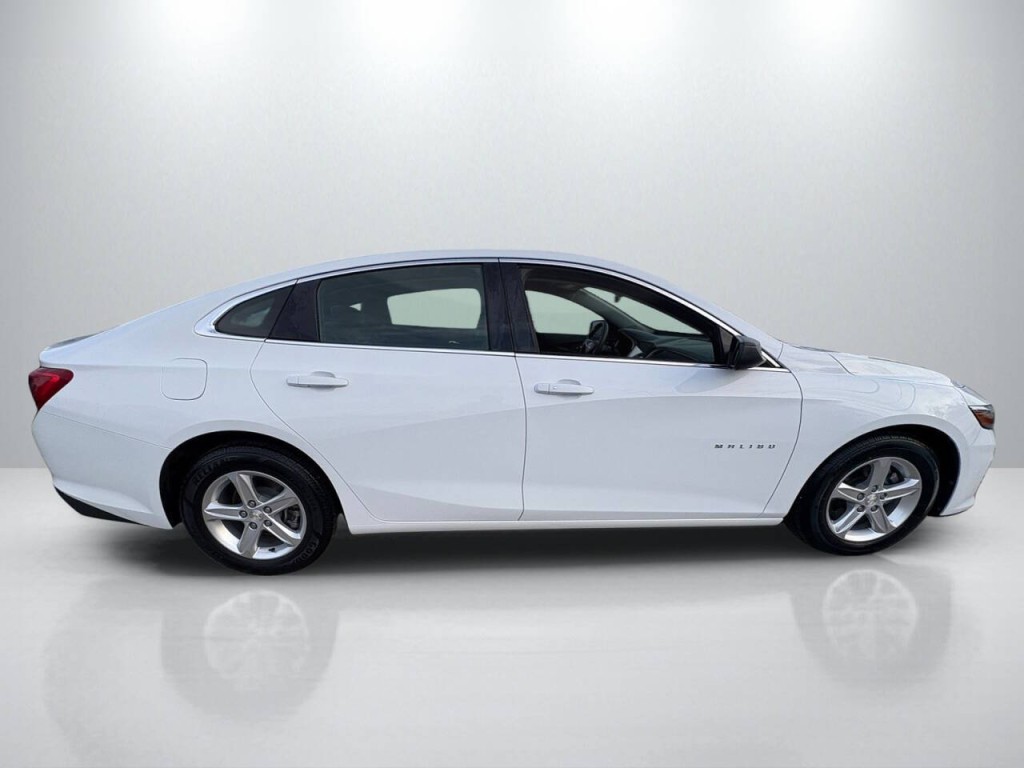 2019 Chevrolet Malibu Image 8