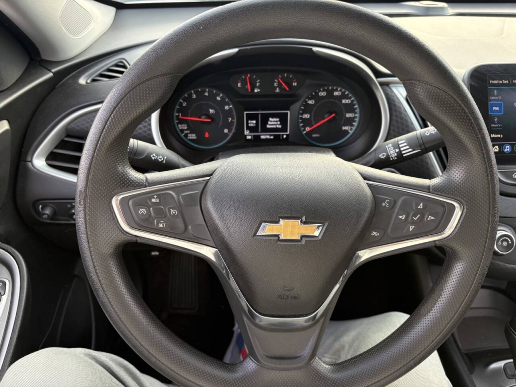 2019 Chevrolet Malibu Image 12