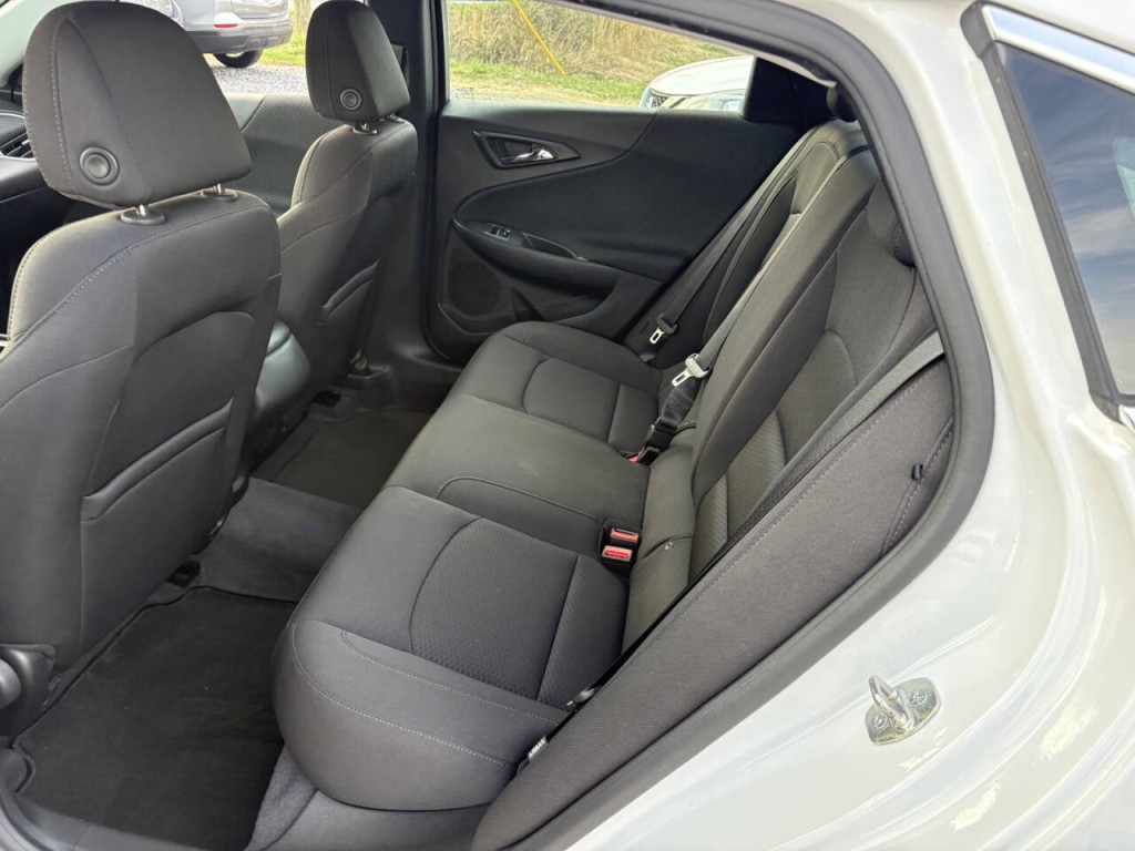 2019 Chevrolet Malibu Image 22
