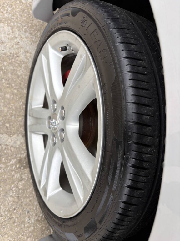 2013 Toyota Corolla Image 31