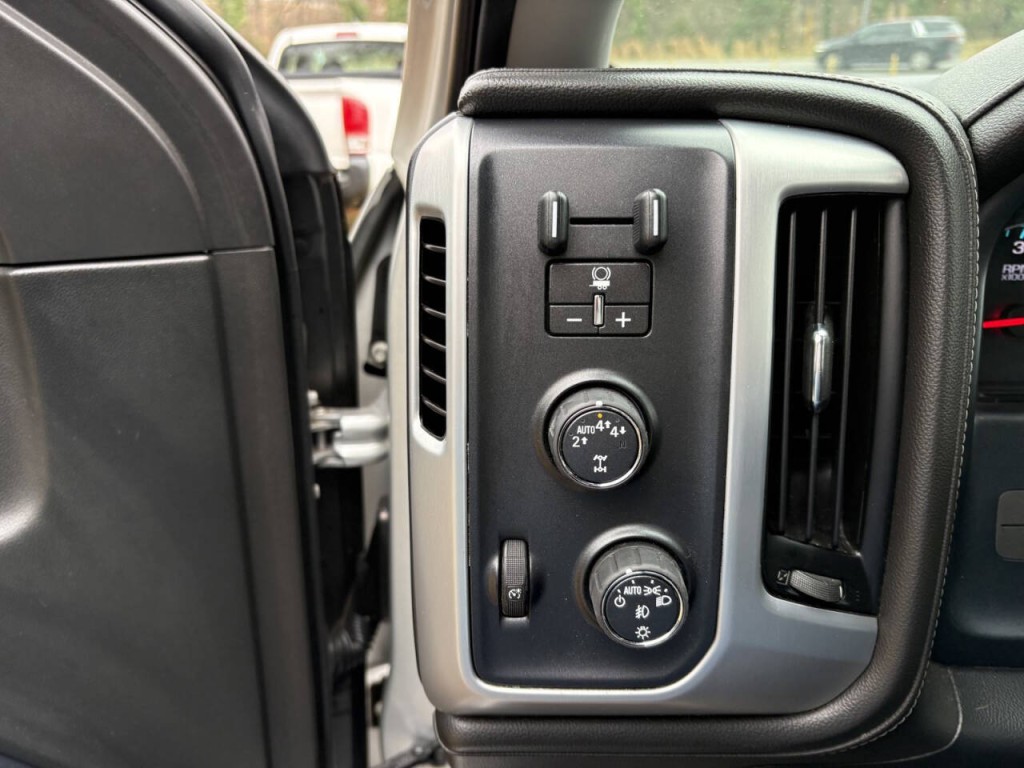 2018 GMC Sierra 1500 Image 12