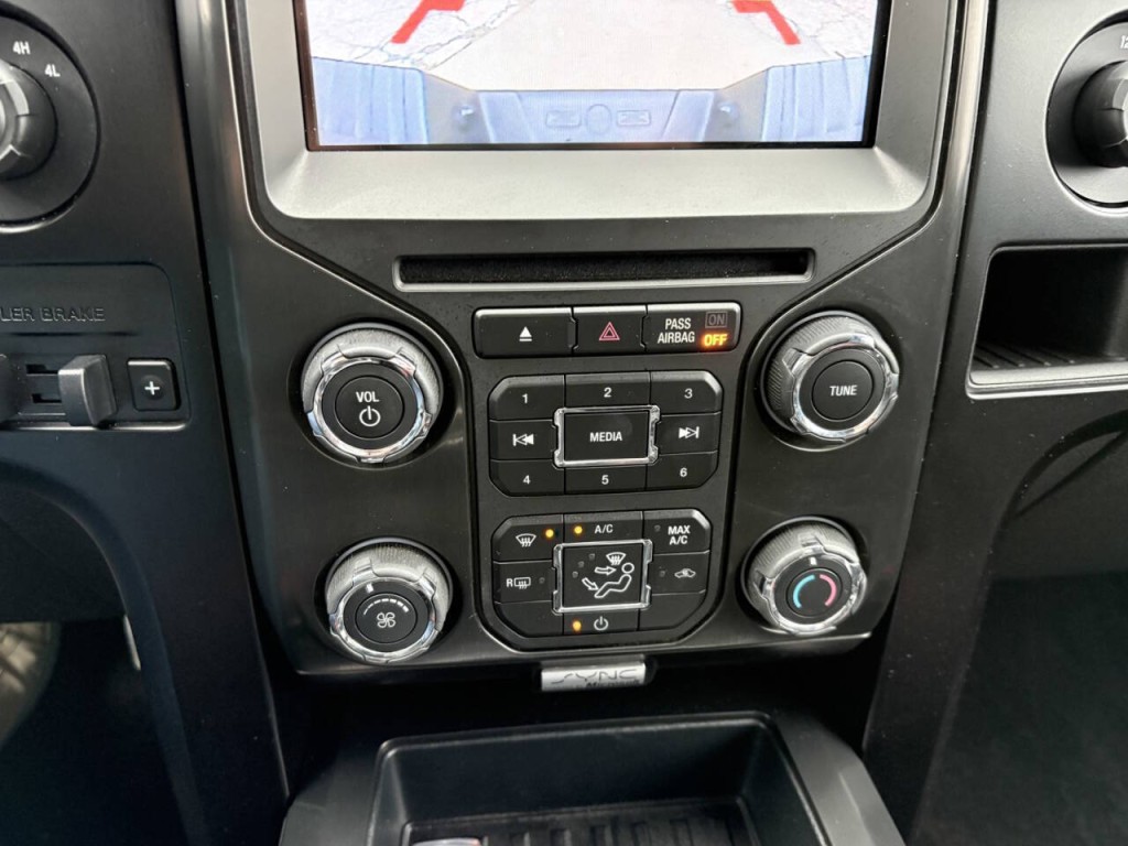 2014 Ford F-150 Image 19