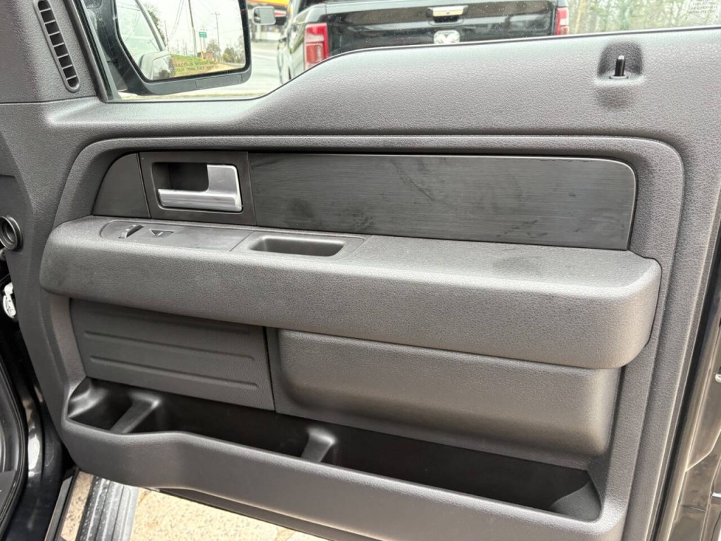 2014 Ford F-150 Image 21