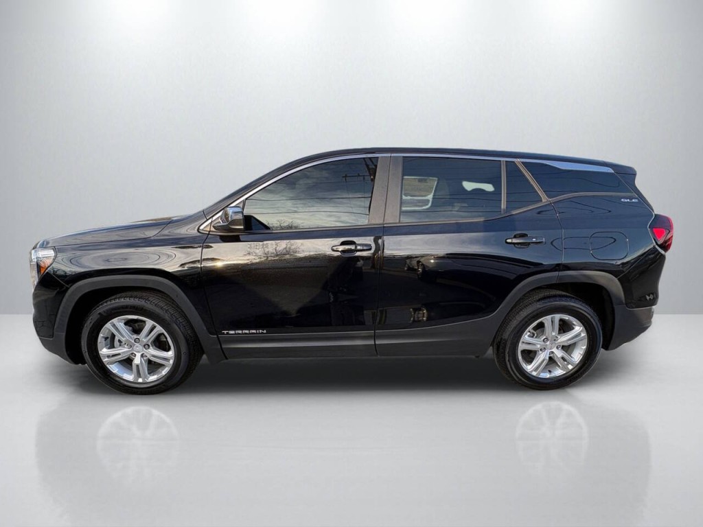 2024 GMC Terrain Image 4