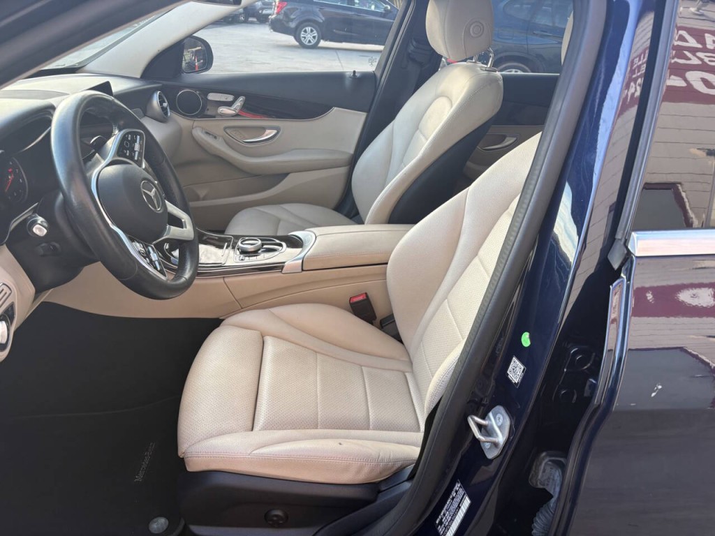 2020 Mercedes-Benz C-Class Image 12