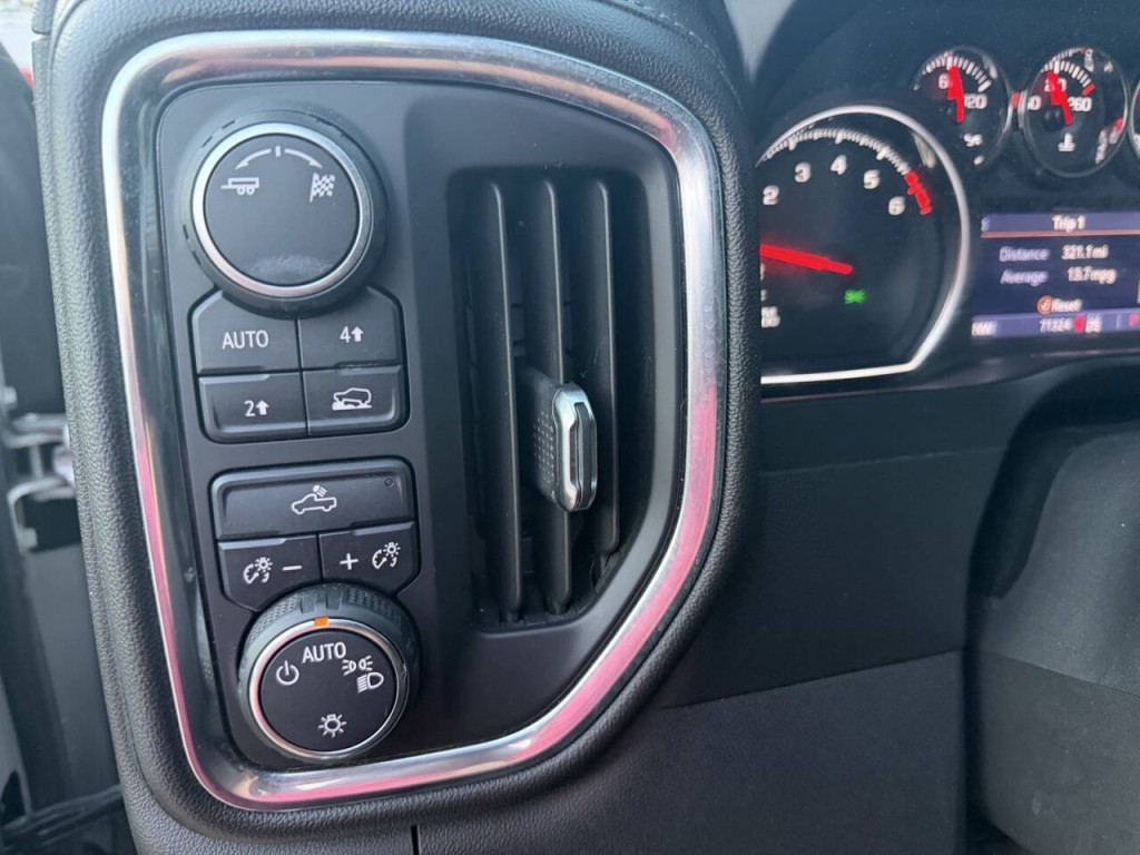 2019 Chevrolet Silverado 1500 Image 17