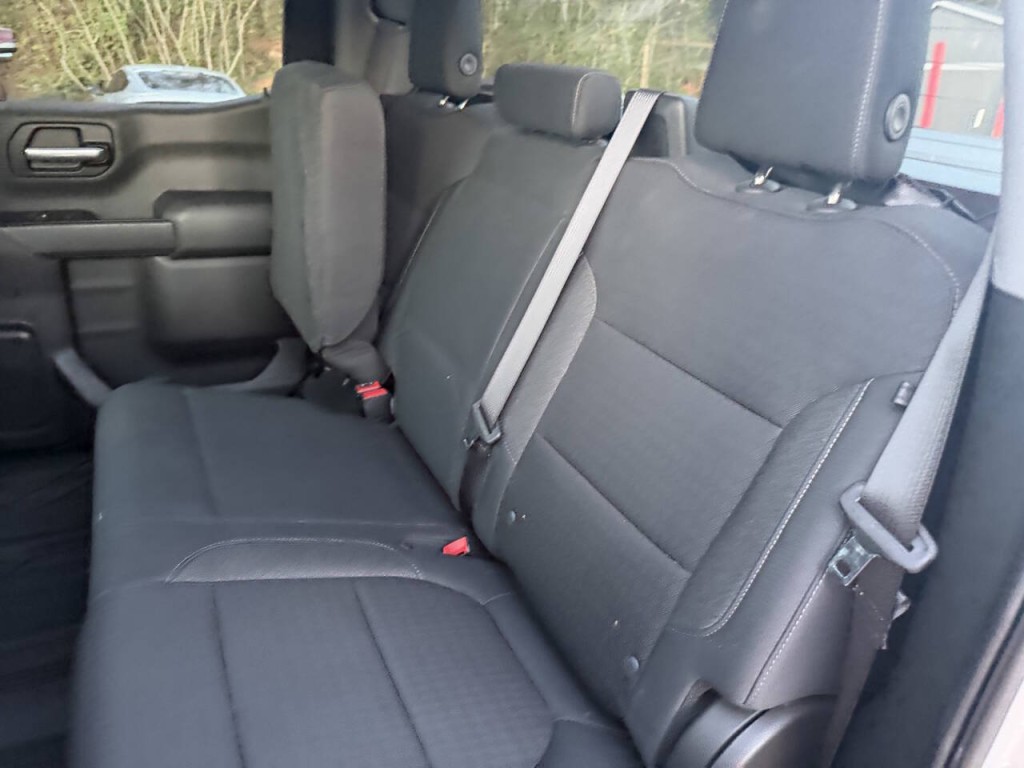 2019 Chevrolet Silverado 1500 Image 32