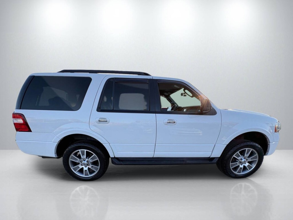 2017 Ford Expedition Image 8