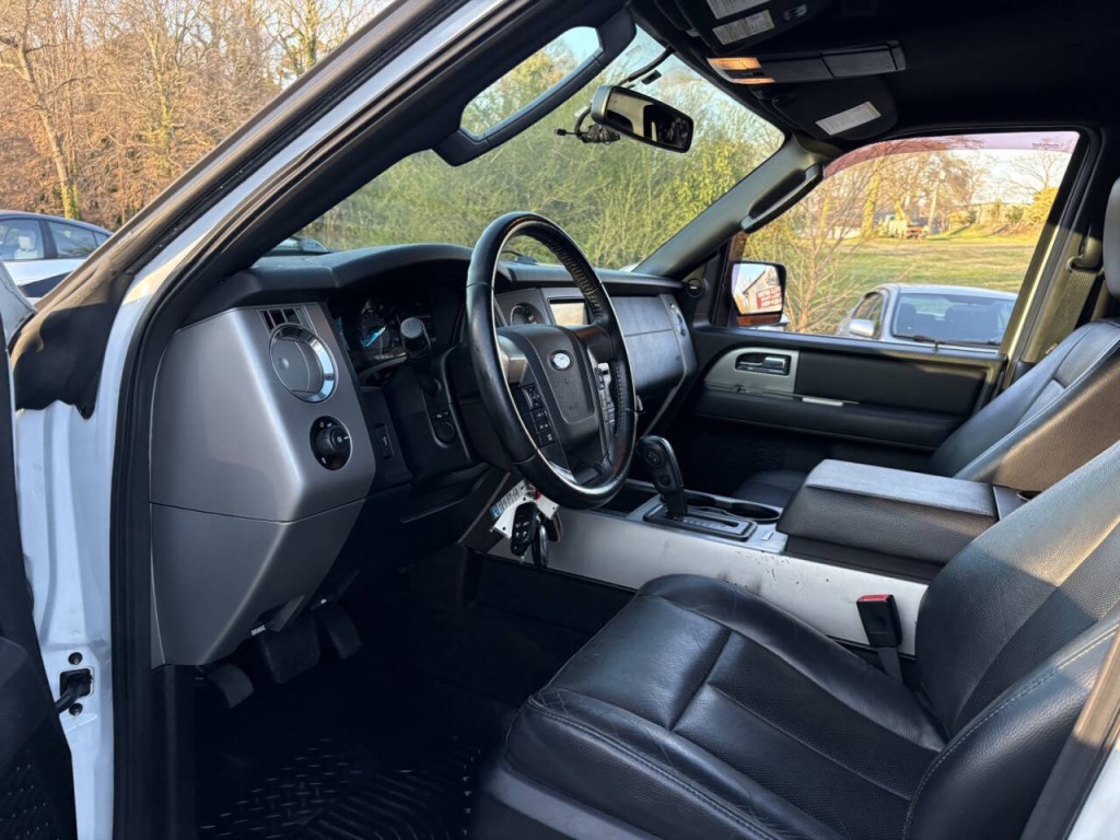2017 Ford Expedition Image 11
