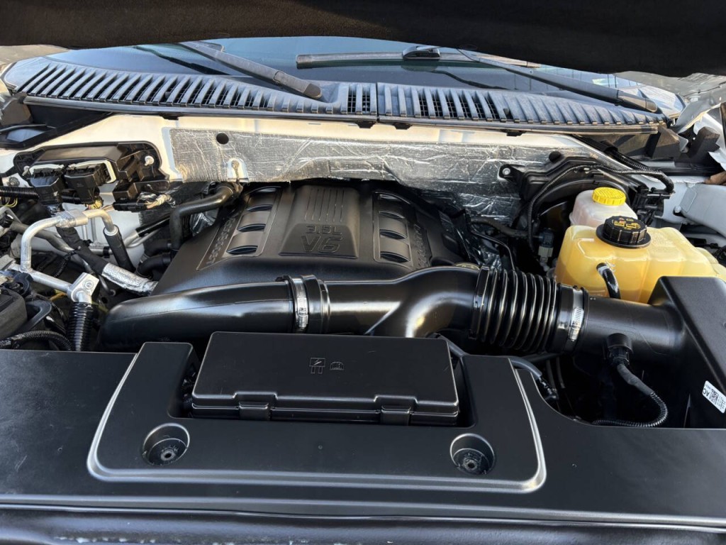 2017 Ford Expedition Image 32