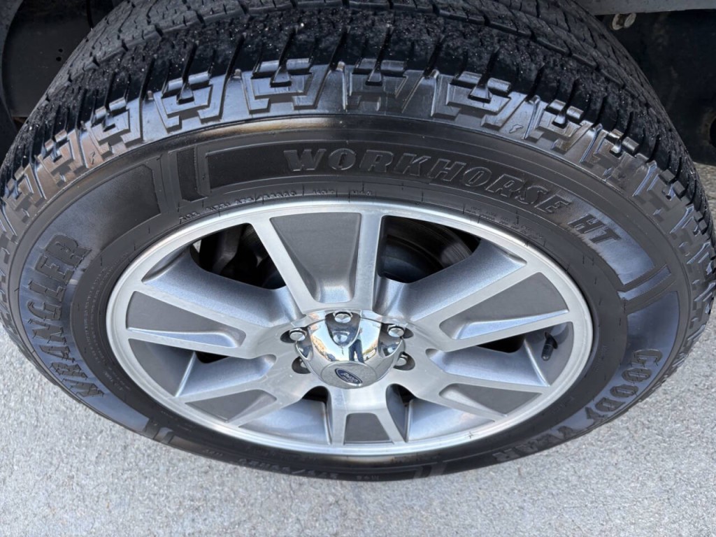 2017 Ford Expedition Image 34