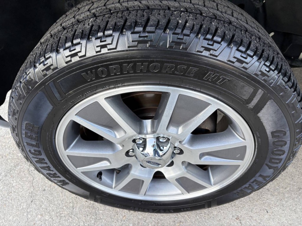 2017 Ford Expedition Image 36