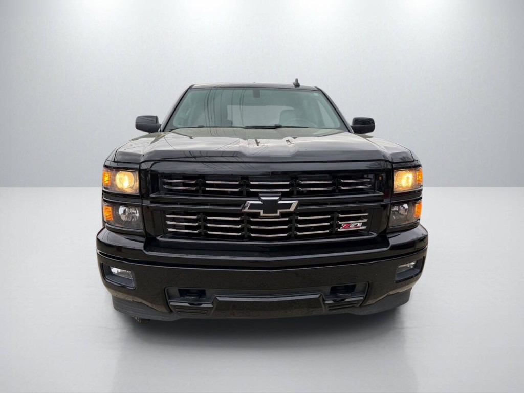2015 Chevrolet Silverado 1500 Image 2