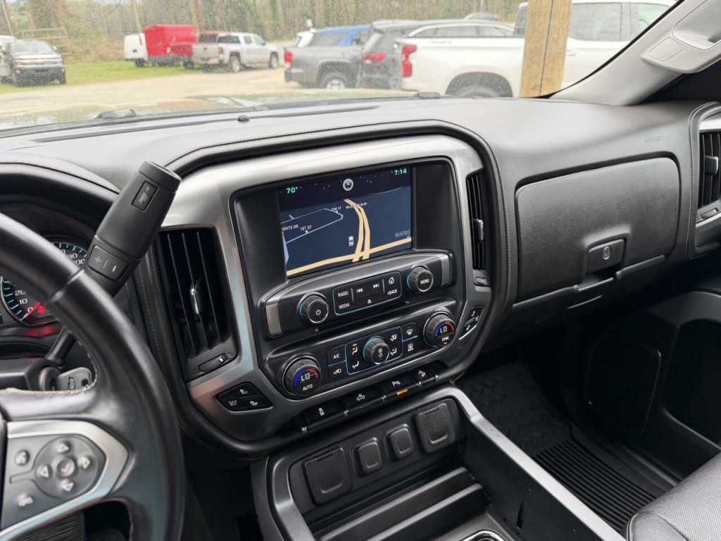 2015 Chevrolet Silverado 1500 Image 22
