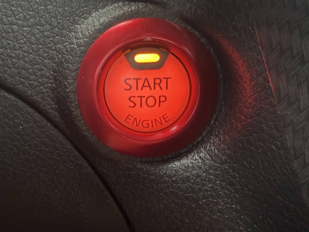 2017 Nissan Sentra Image 21