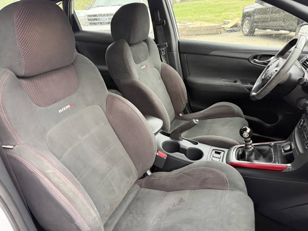 2017 Nissan Sentra Image 37