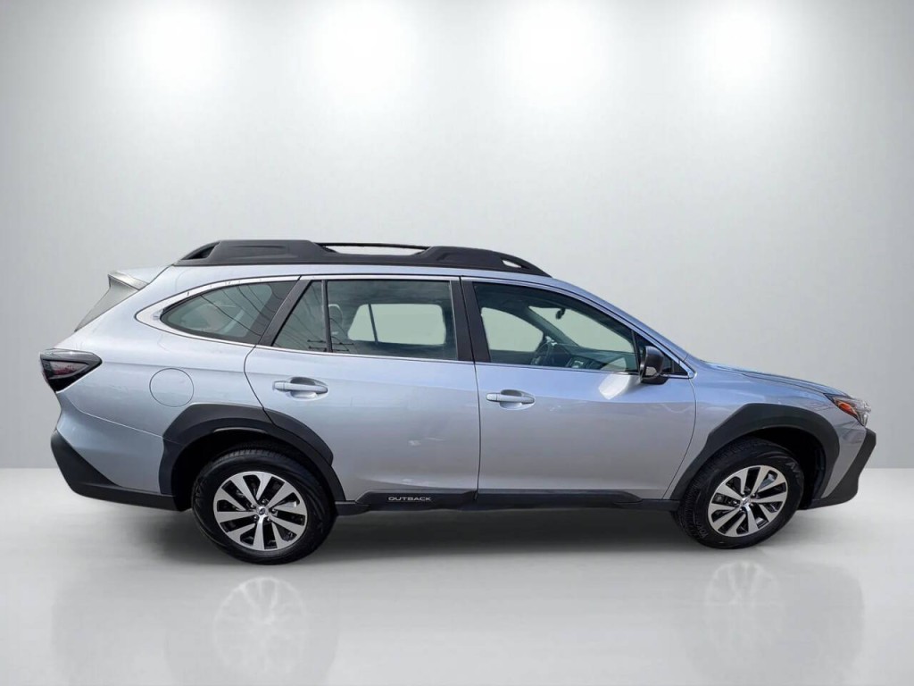2024 Subaru Outback Image 8