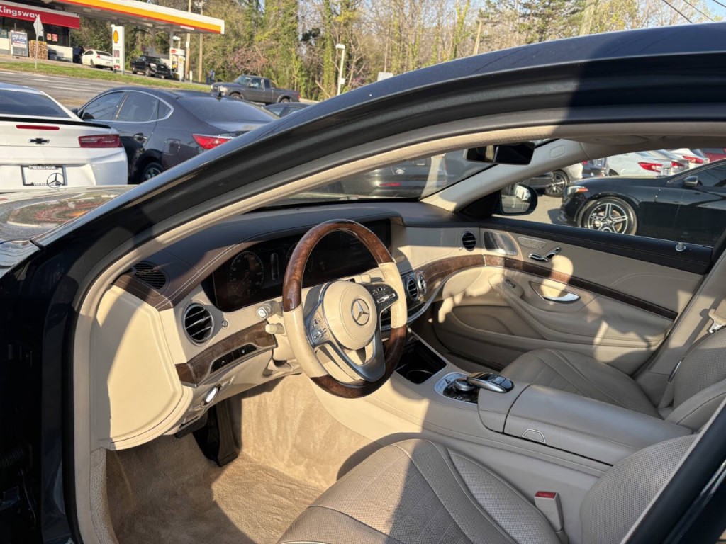 2019 Mercedes-Benz S-Class Image 12