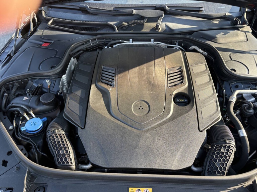 2019 Mercedes-Benz S-Class Image 32