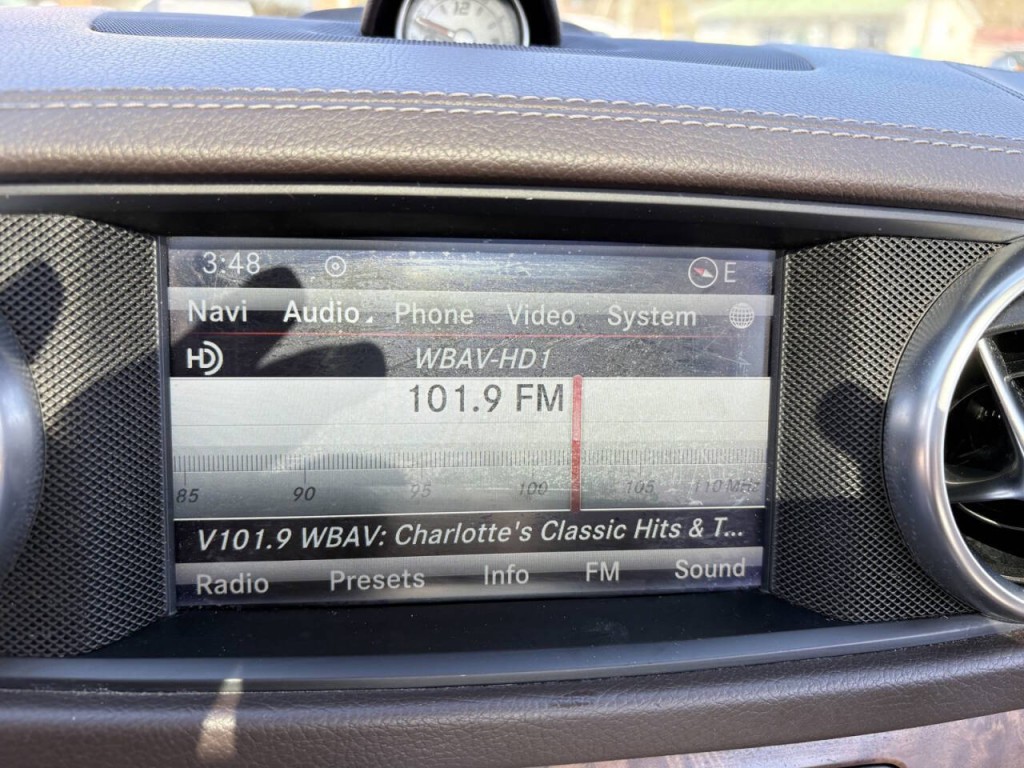 2016 Mercedes-Benz SL-Class Image 19