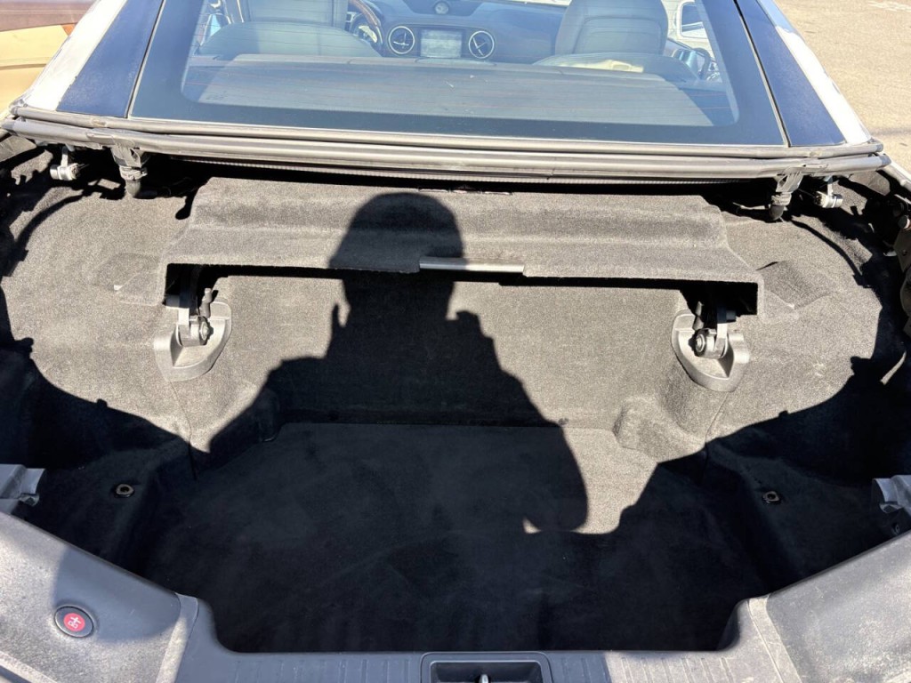 2016 Mercedes-Benz SL-Class Image 23