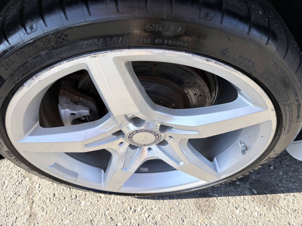 2016 Mercedes-Benz SL-Class Image 27