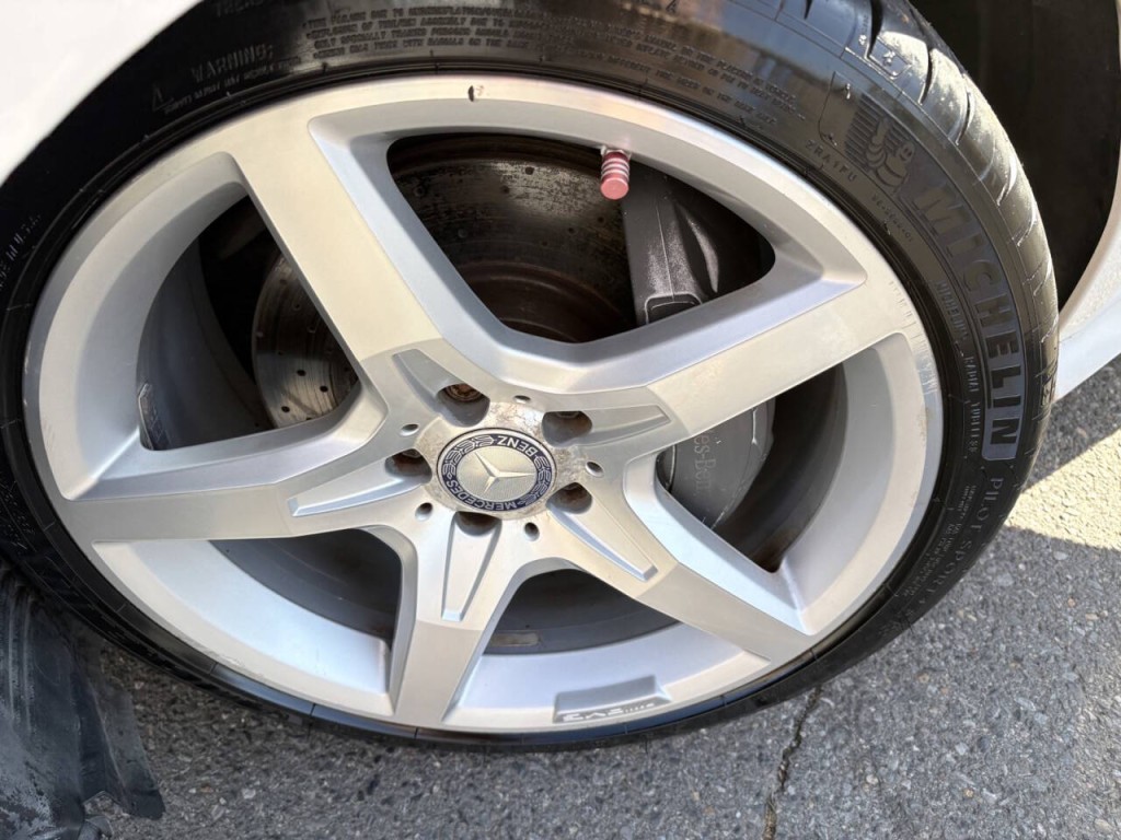 2016 Mercedes-Benz SL-Class Image 29