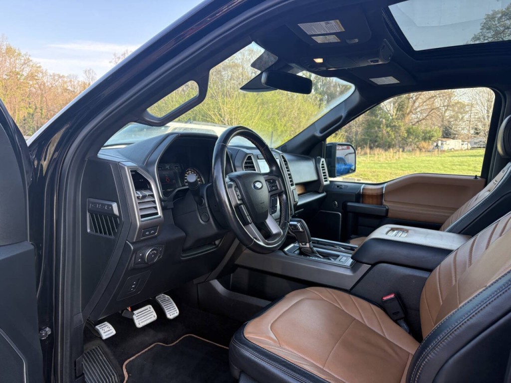 2016 Ford F-150 Image 12