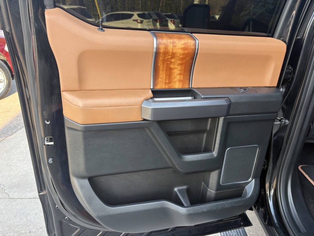 2016 Ford F-150 Image 26