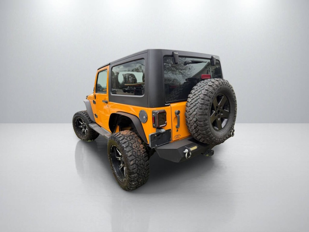 2012 Jeep Wrangler Image 5
