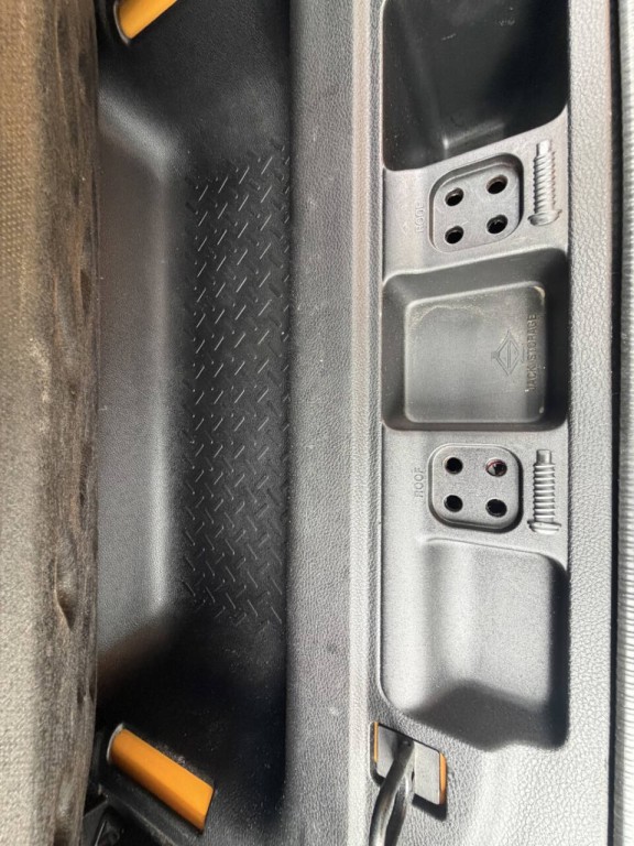 2012 Jeep Wrangler Image 27