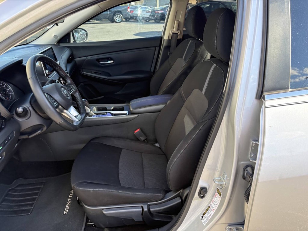 2023 Nissan Sentra Image 10