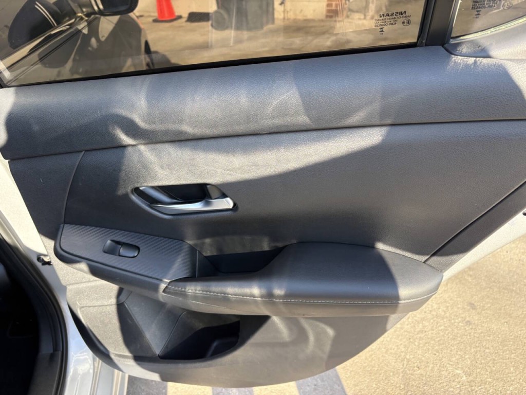 2023 Nissan Sentra Image 28