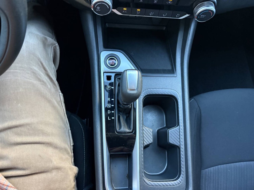 2023 Nissan Sentra Image 19