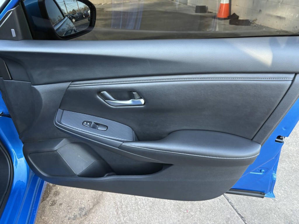 2023 Nissan Sentra Image 24