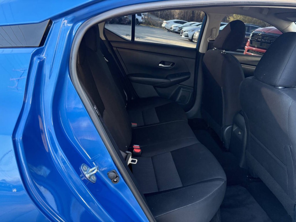 2023 Nissan Sentra Image 28