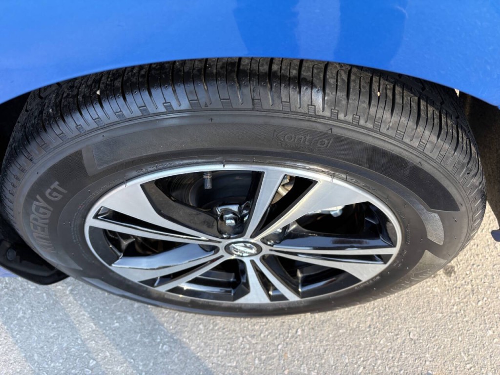 2023 Nissan Sentra Image 32