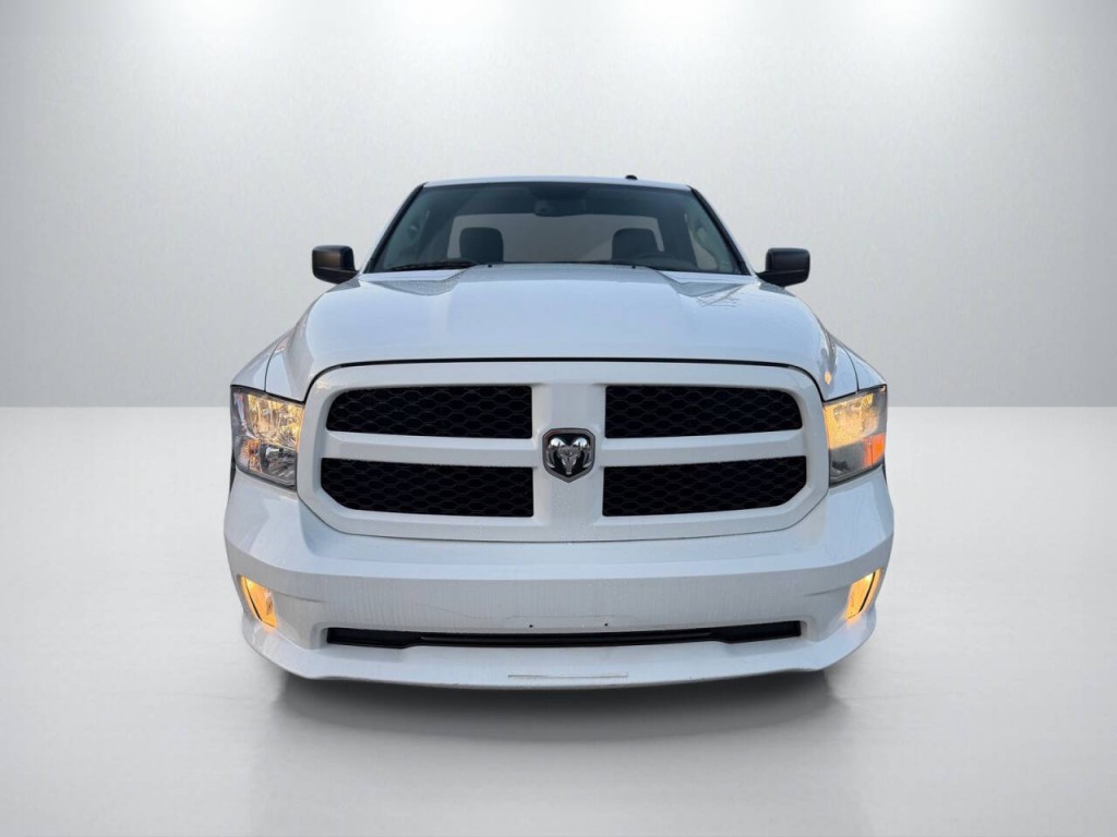 2013 RAM 1500 Image 2