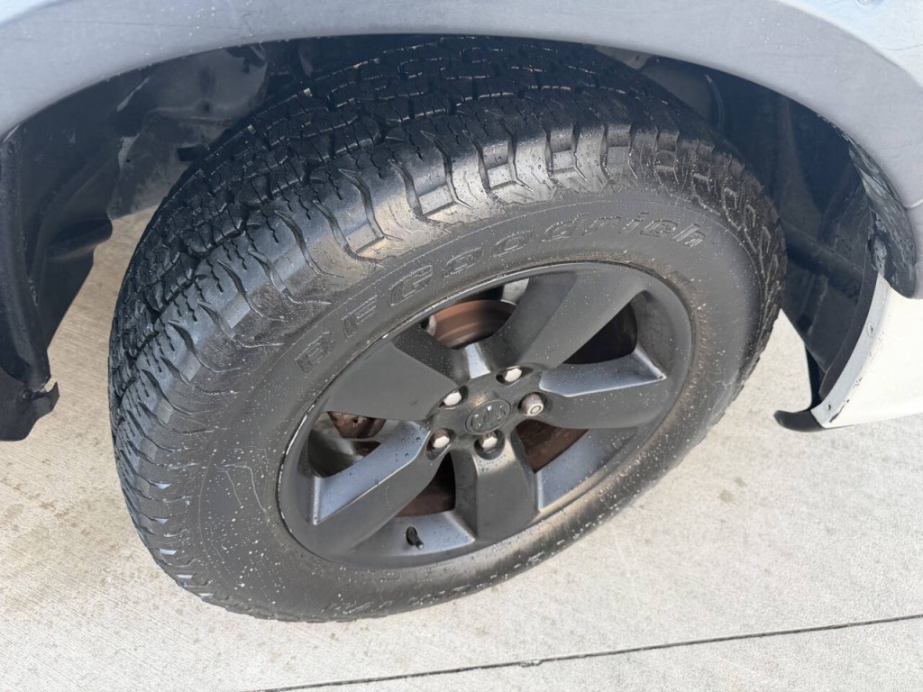 2013 RAM 1500 Image 9