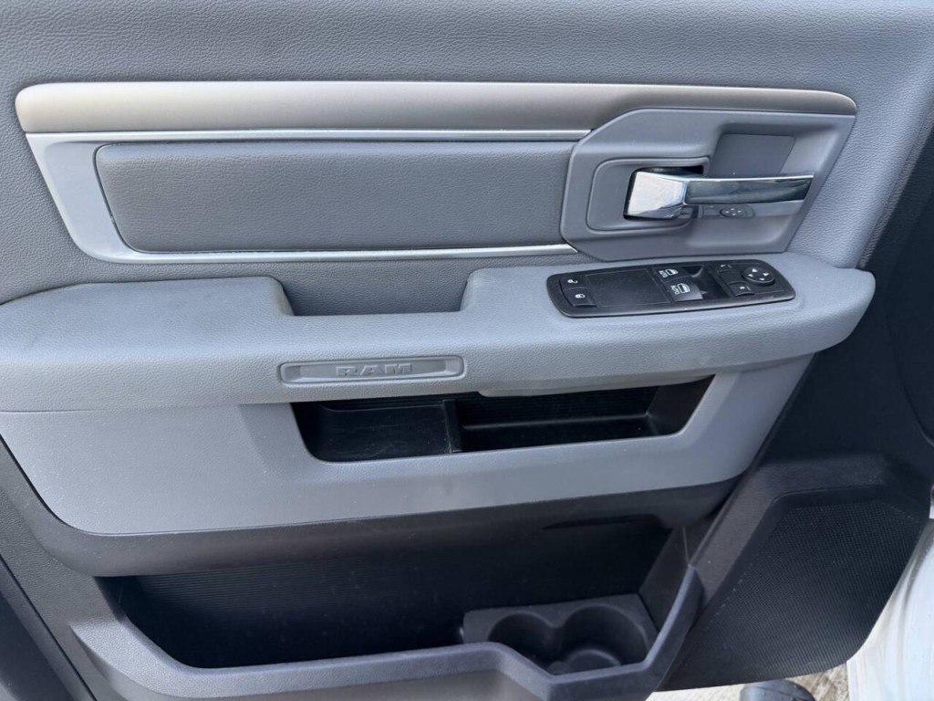 2013 RAM 1500 Image 13